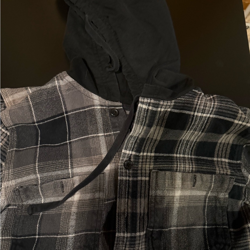 Mens Size Small hooded flannel Shirt-Black and Gray